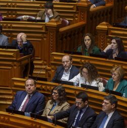 Livre questiona Governo sobre erro no cálculo de milhares de pensões