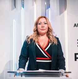 Suzana Garcia justifica retirada de poderes ao presidente da Amadora com 'quebra de confiança'