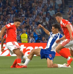 Conselho de Disciplina abre processo de inquérito às queixas do Benfica sobre o clássico com o FC Porto
