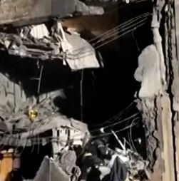 Ataque russo em Zaporijia faz pelo menos 11 mortos e deixa desaparecidos 
