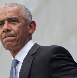 Obama pede líderes que reconheçam 'humanidade comum' e lamenta nostalgia por 'América real'
