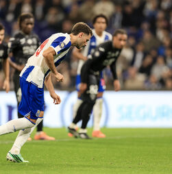 Taça da Liga: FC Porto bate Académico de Viseu e garante 'final four'