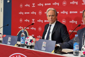 Jorge Jesus: "No Al Nassr até tocava bombo com o Cristiano Ronaldo"