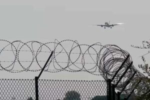 Avião da Seleção Nacional já aterrou no aeroporto do Porto 