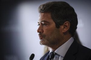 André Ventura disse que gémeas luso-brasileiras tiveram acessoa a medicamento que "outras crianças não tiveram"