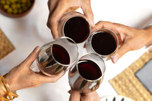 Centenas de vinhos estão em prova em Braga, Porto, Lisboa e Setúbal este mês