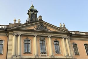 O prémio é entregue pela Academia Sueca