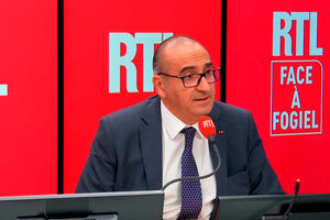 "Estou a suspender": Ministro do Interior francês trava uso de granadas de atordoamento nos protestos estudantis 