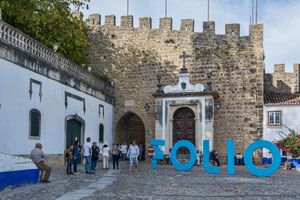 Óbidos torna-se anualmente uma "vila literária" graças ao festival Folio