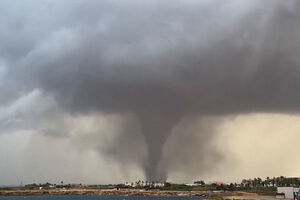 Tornado provoca estragos na Sicília e deixa dez feridos 
