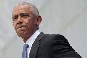 Obama destaca a "humanidade comum" e lamenta a nostalgia pela "América real"