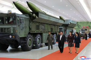 Coreia do Norte inaugura museu que exibe míssil balístico capaz de atingir EUA