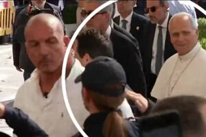 Imagens mostram Papa Leão XIV a chegar ao hospital Agostino Gemelli para cirurgia 