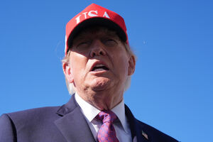Trump acusa Teerão de aumentar o preço do petróleo