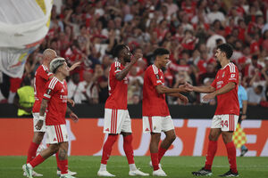 LE: Benfica vence o Celtic e segue entre os líderes da prova