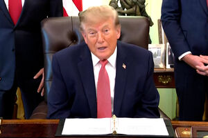 "É muito dinheiro": Trump anuncia programa de 25 milhões de dólares para incentivar denúncias de fraudes no Governo
