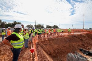 Engenheiros visitam obra da Estação Dessalinizadora de Água do Mar do Algarve