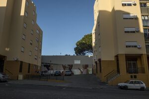 Casas em Loures e Matosinhos valorizam, enquanto em Guimarães o preço desce