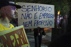 Os melhores cartazes das manifestações pela habitação