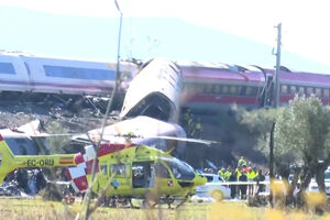 Divulgadas novas imagens do local do acidente ferroviário que matou dezenas de pessoas em Toledo