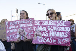 Os melhores cartazes das manifestações pela habitação