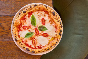 Pizza Margherita do Sophia Cucina della Nonna