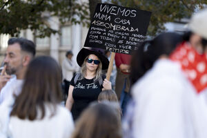 Milhares manifestam-se em Lisboa e no Porto pela habitação