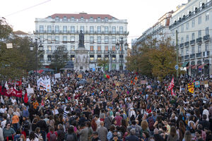 Protesto pela habitação em Lisboa