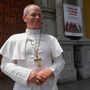 Papa Leão XIV passou noite tranquila após cirurgia, diz Vaticano