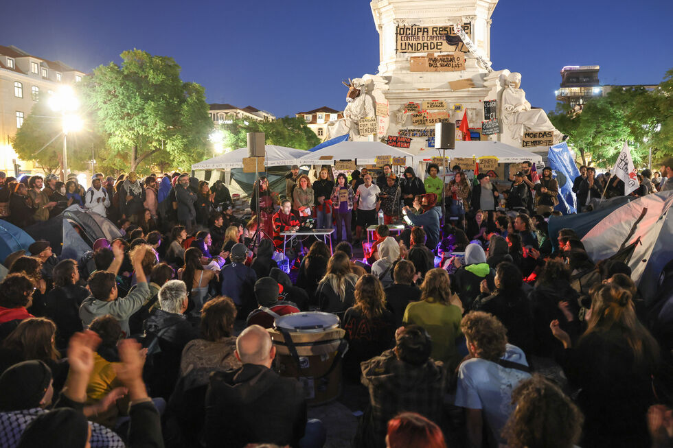 Acampada de Lisboa quer "Greve Geral Ibérica"