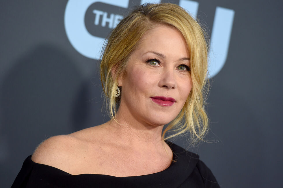  Christina Applegate