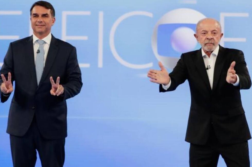 Flávio Bolsonaro e Lula da Silva