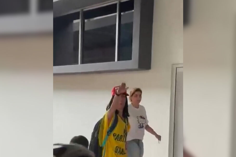 Eleitora faz saudação nazi no Rio de Janeiro