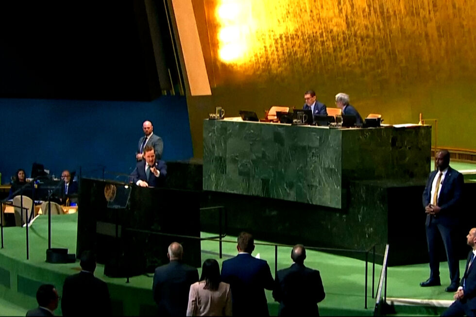 "Isto não é a sua ditadura comunista": EUA e Cuba trocam acusações aos gritos durante debate na ONU